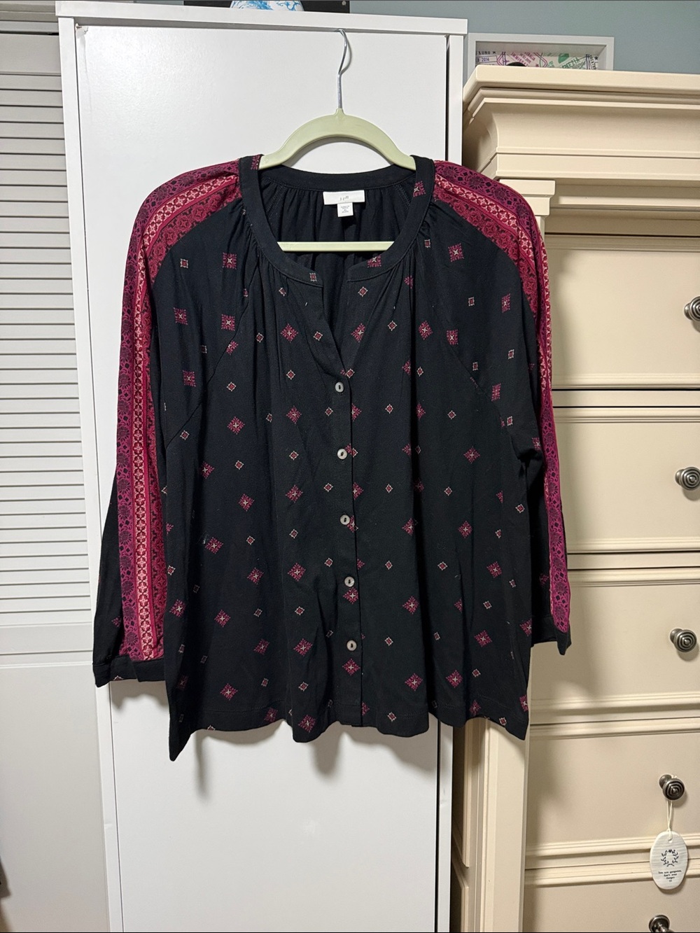 J. Jill Black Blouse with Berry-Pink Printed Sleeves